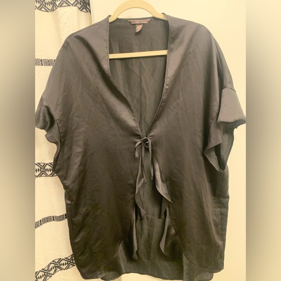 Black Ruffle Victoria’s Secret Robe - Picture 3 of 3